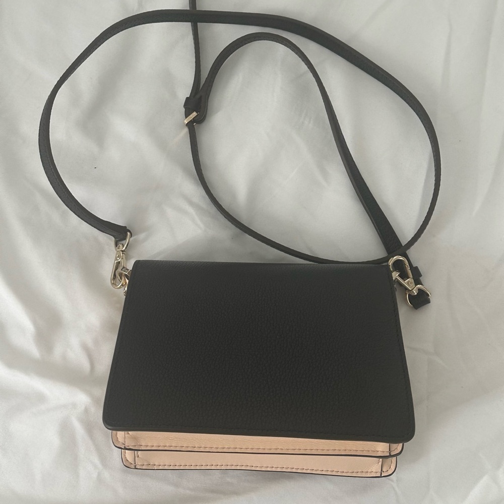 MCM Patricia crossbody in visetos - Picture 2 of 9